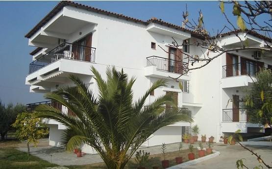 Yianna Studios & Apartments Геракини Екстериор снимка