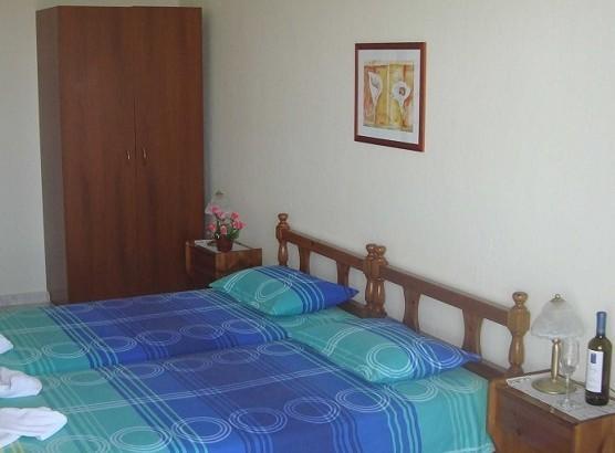 Yianna Studios & Apartments Геракини Екстериор снимка